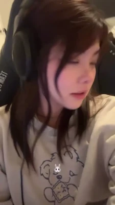 jumayumin1 - Milf Monday, this week. Seeing this naughty boy sniffing at my used