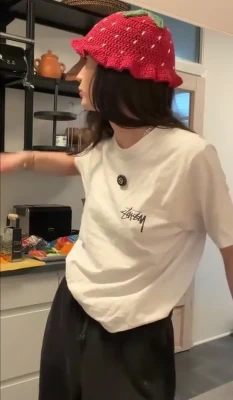 noraexplorerr - POV| you get home and I’m waiting for you like this; the bowl is