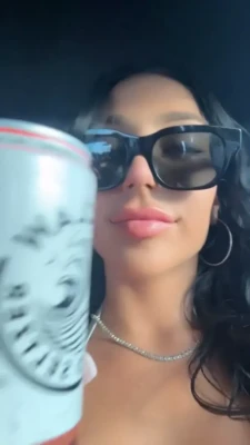 giannattaylor - Do you wanna see me put that jewel into my 🍑do you wanna watch me