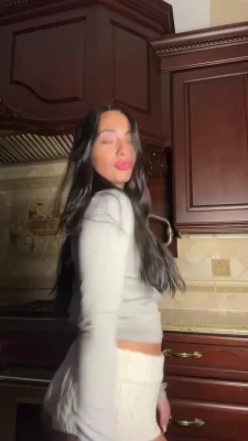 giannattaylor - All I wanna do is bounce 😚✨🦋