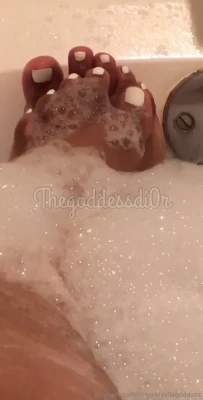 onlygoddessdior - Yeah, I know I'm stunning 🤪