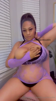 onlygoddessdior - 😜 it seems quite a few of you subbed overnight just to see