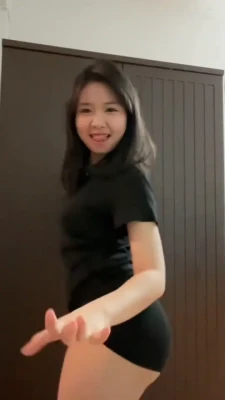 hwmqwa - What a bad kitty i am hehe watch me bounce and fuck myself with my