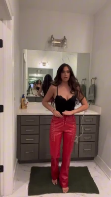 nnapples_ - I truly have a beautiful ass🍑 and a big adorable cock. 🍆