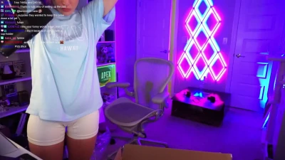 lululuvely - Estrenando a mi bebé jejeje