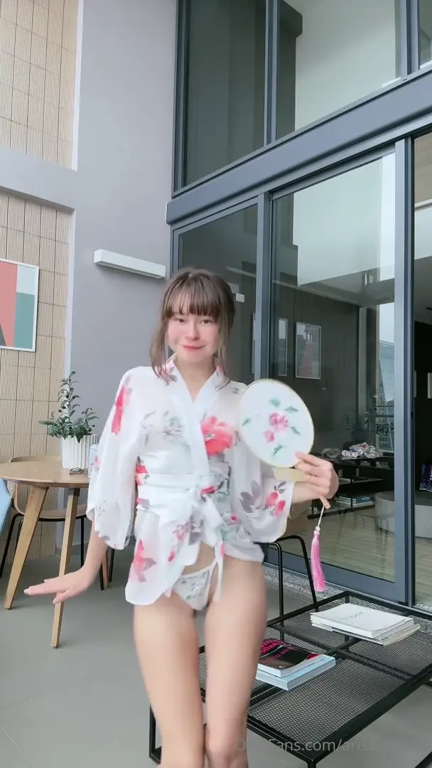 arisepeach - I hope you learned something about pleasuring women while you stared