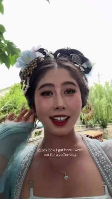 elizabethxpang - A face you can bring home to mom ❄️
