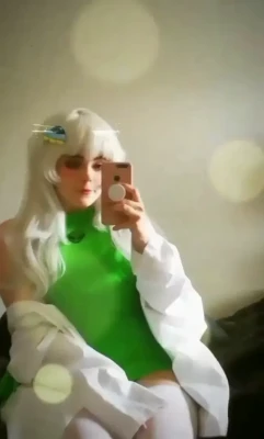 moemoefever - Who here is a @goddesskyaa fan? This was from the K1nkb0mb mansion
