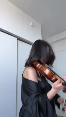 irisbiidan - New videooooo :) I filmed this a few hours ago after playing with my