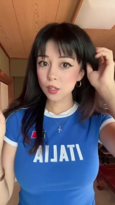 emily_miko