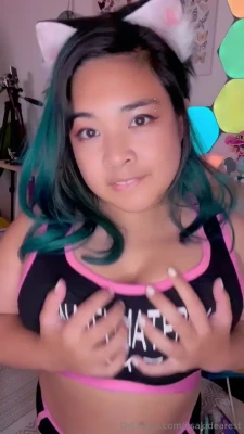 akidearest - Valentines Succubus Pt 2  got some feeties in here if that s your