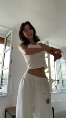 reneebellerive - Throw it back for you