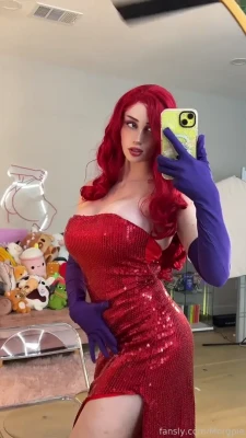 morgpie - Got that top off making you all hungry  Time to cover her up