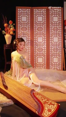 yuanherong - Sorry I fell asleep I been workin hard 🥺