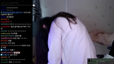 you_s2_diii - Booty bruised from spanks online