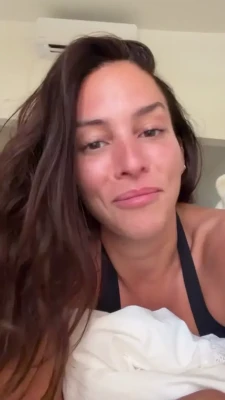 genirodriguez - Martes todo Rojo , Les gusta bebes?? 🥵🥵  Tuestay all in red,