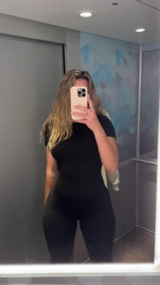 kirstentoosweet - Imagine I am on top of you riding your cock and my oily titties