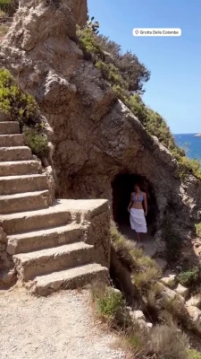 emilydeytaysage - I was born just to chill naked