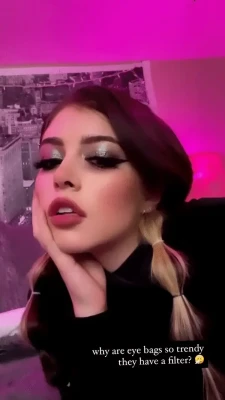 chrissycostanza - Hey 🫦