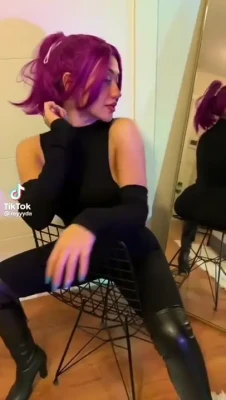ryydachan - Shaking it in the shower   Message for the full shower video