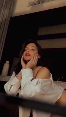 alinaozimina - Submissive Task of the Day:  Buy a video and don’t cum to it, only