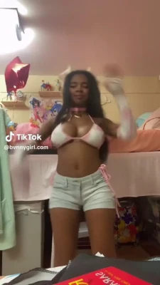 kelsyhhh - Fetiche de lactancia   Y contenido personalizado