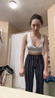 valoftherose - I want you to imagine I’m riding your big White cock Daddy :p