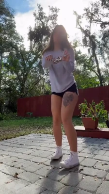elysecarolyn2 - Take these off with your teeth 😈