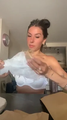 1candemartinez - Tip me any amount under this post for the videos