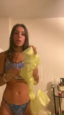1candemartinez - Screen grabs from an almost 10  video