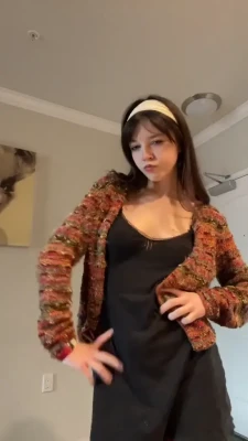 katiielady - Feeling extra Frisky this morning xoxo