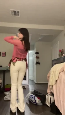 katiielady - went to go see my ex plug  we rolled up and he started kissin on me  