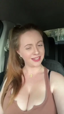 cortlynrusso - Playing with my pretty pussy ;)