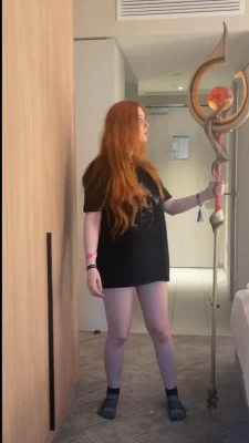 kdrkitten - Listen to the sound of that slap