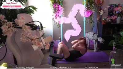 kdrkitten - Been working on the glutes recently  Starting to see an improvement  