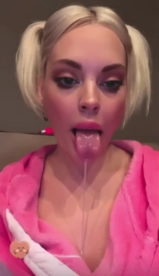 courtneyysmoke - Can I be your Misty