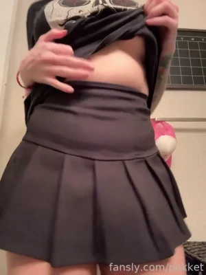 pokket_official - DONT MISS OUT BOYS GET A VIDEO OF ME RATING YOUR COCK USING YOUR NAME