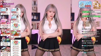 dami_amond - Should this naughty bunny leave the skirt on? Swipe 🤫