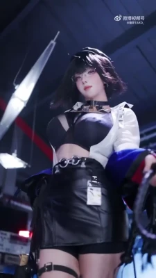 takomayuyi - This maids been waiting for you to get home...