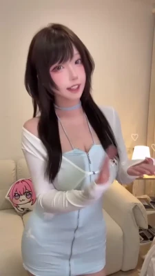 takomayuyi - VIRGIN CUTIE  viktoriacrunch ONLY 19Y O SHE S NEVER SEEN GOOD COCK IN