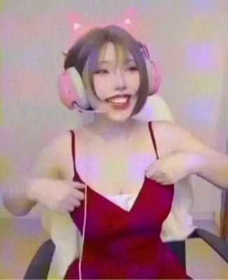 takomayuyi - Guess what I learnt today  That I my ass claps