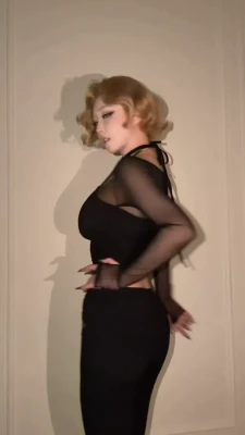 takomayuyi - kinda wanna make anal content, would u guys b interested in that