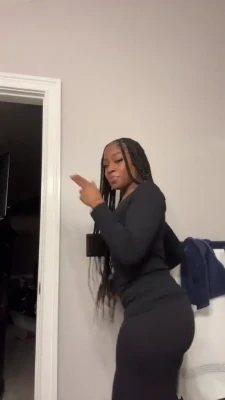 toniannsp - Can’t even walk naked when I’m wet it sticks to the inside of my