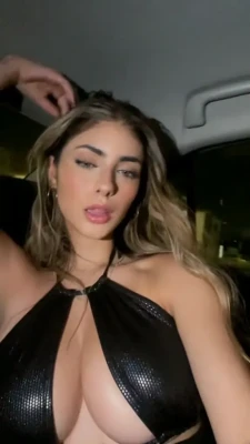 chloe_simon5 - OwO 8/10 x 40 pics a post x