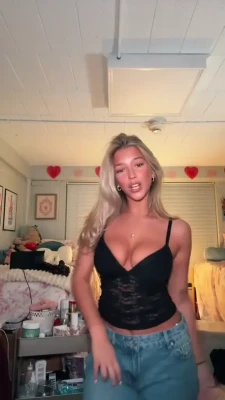 gracegavio - Tip $7.77 to unlock an all red lingerie set ♥️😈 let’s play