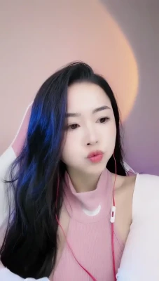 echoyueofficial - Is red my Color? 👅