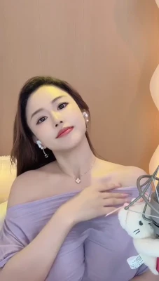 echoyueofficial - What would you do to this ass
