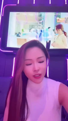 echoyueofficial - Did you miss out on the 2 min  maid strip tease during the Halloween