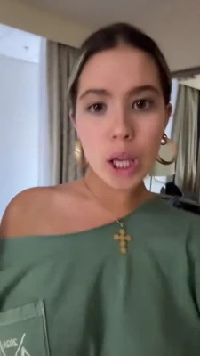 josieerussell - Wanna cuddle ? 🥰🥰