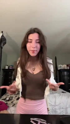 bella_m_jones3 - Pussy and soles🥰